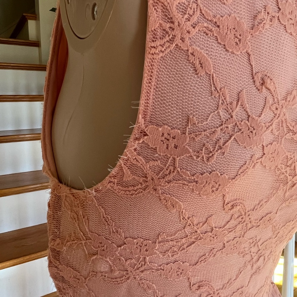 🔴 Forever 21 lace dress small peach sleeveless - Picture 4 of 6